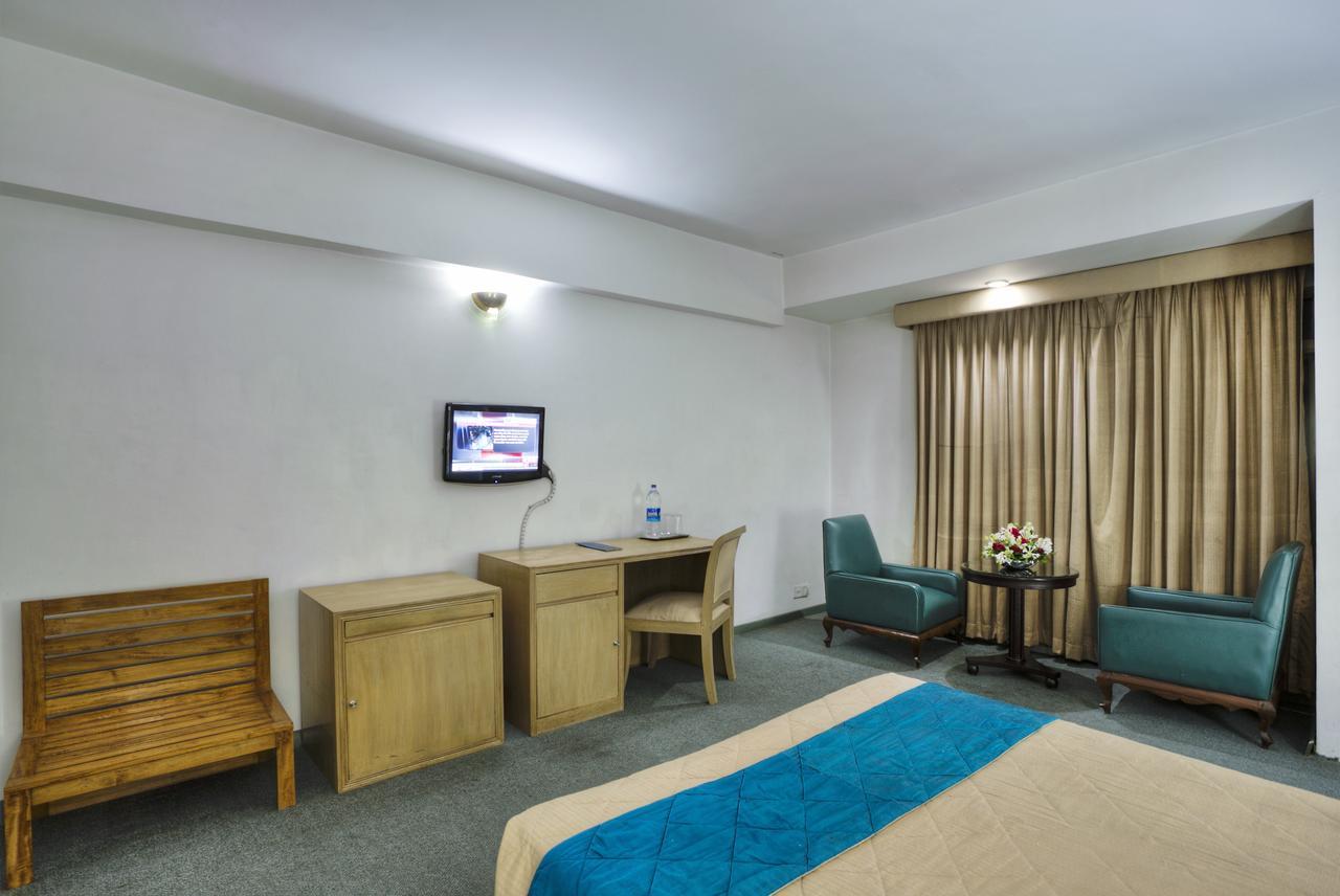 Hotel Purbani International Ltd. Dhaka Esterno foto